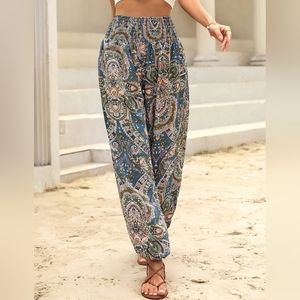 NWOT Paisley Print Jogger Pants